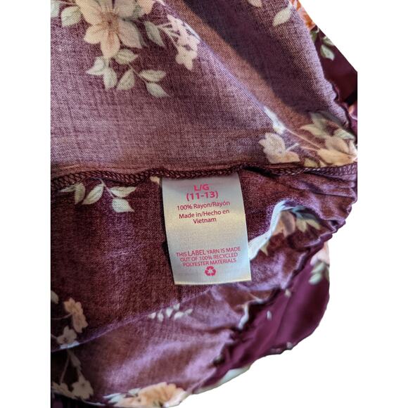 New Large Floral Button Up Shirt with Cinched Tie Waist - Picture 7 of 8